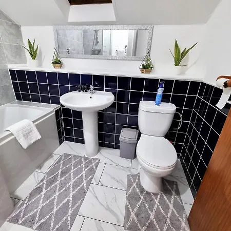 *f1*5gh* Setup For Your Relaxed & Amazing + Free Parking + Free Fast Wifi * Апартаменти